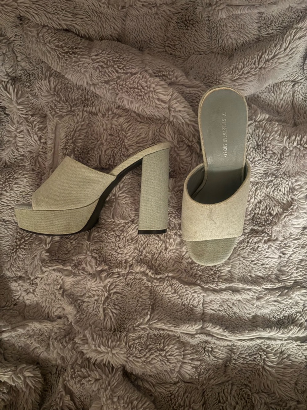 Seychelles Neutral Textured Platform Mule Heels